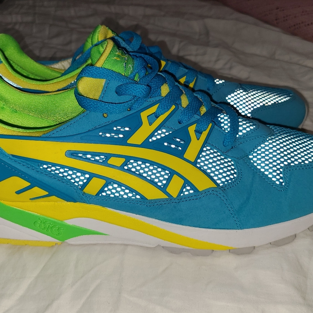 ASICS Gel - Picture 3 of 5